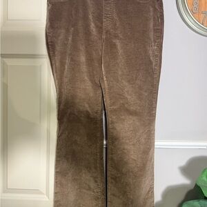 Women's Classic Corduroy Pants in Brown